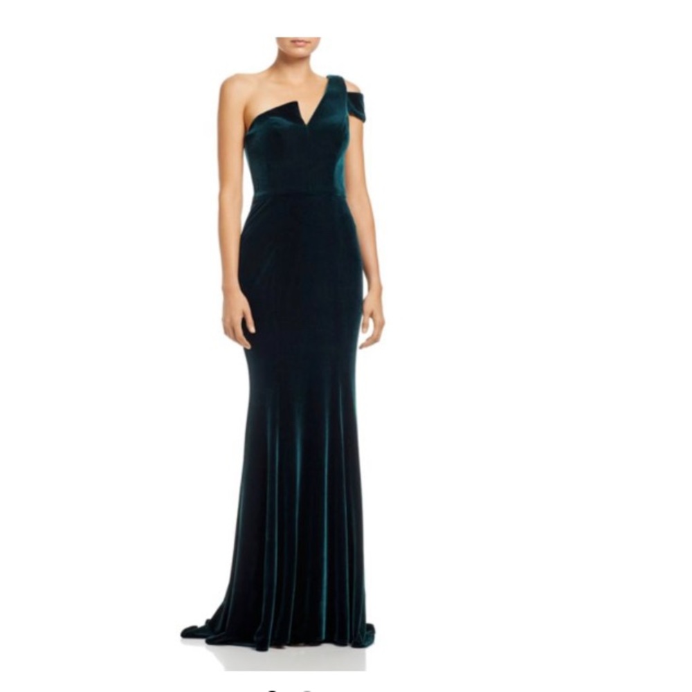 AQUA one shoulder gown